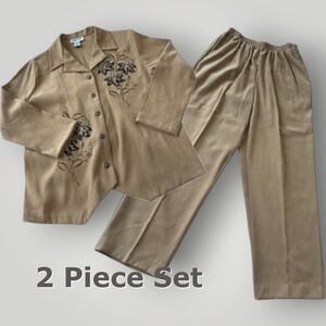 Alfred Dunner Women's 10 Brown Embroidered Florals Long Sleeve Shirt & Pants Set